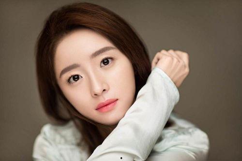 凌音阁吃瓜小妹小说免费阅读,吃瓜小妹的奇幻瓜田之旅  第2张